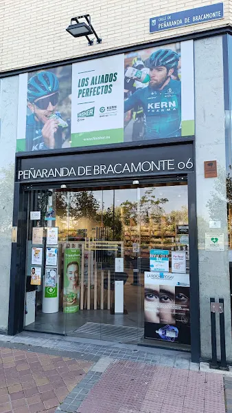 FARMACIA EVOLUCION - Farmacia en Madrid - foto 2