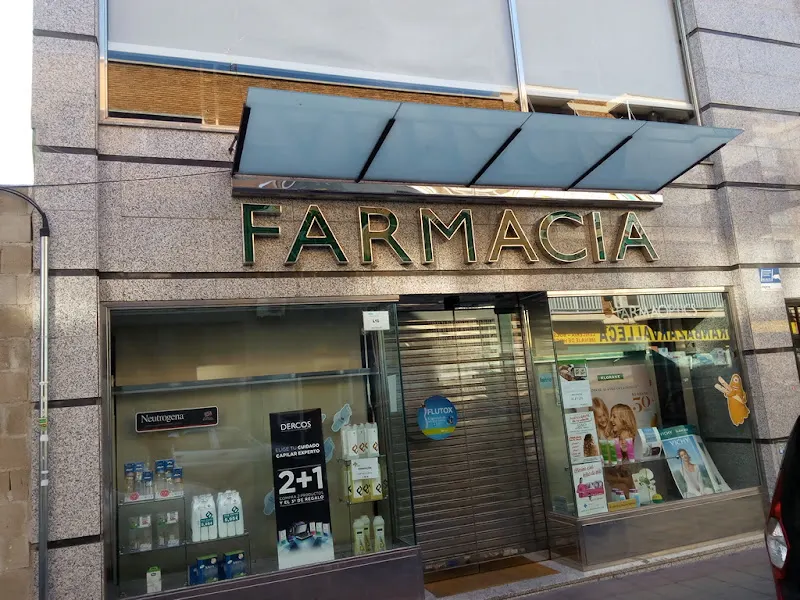 Farmacia Párroco 66