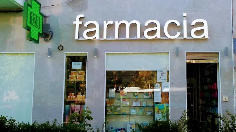 Farmacia Ana Oliver Sanjuán - Farmacia en Madrid - foto 2