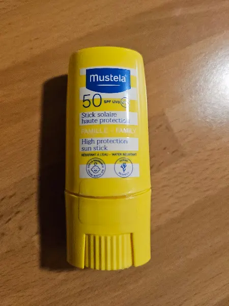 Farmacia Rafael Alberti 27