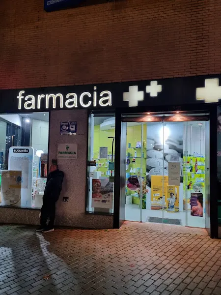Farmacia Lda. Magdalena Ballesteros - Farmacia en Madrid - foto 2
