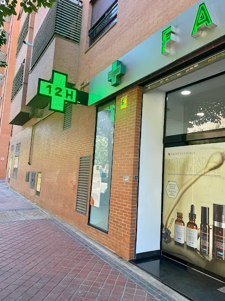Farmacia Francisca Galán López Av Gran Vía del Este - Farmacia en Madrid - foto 2
