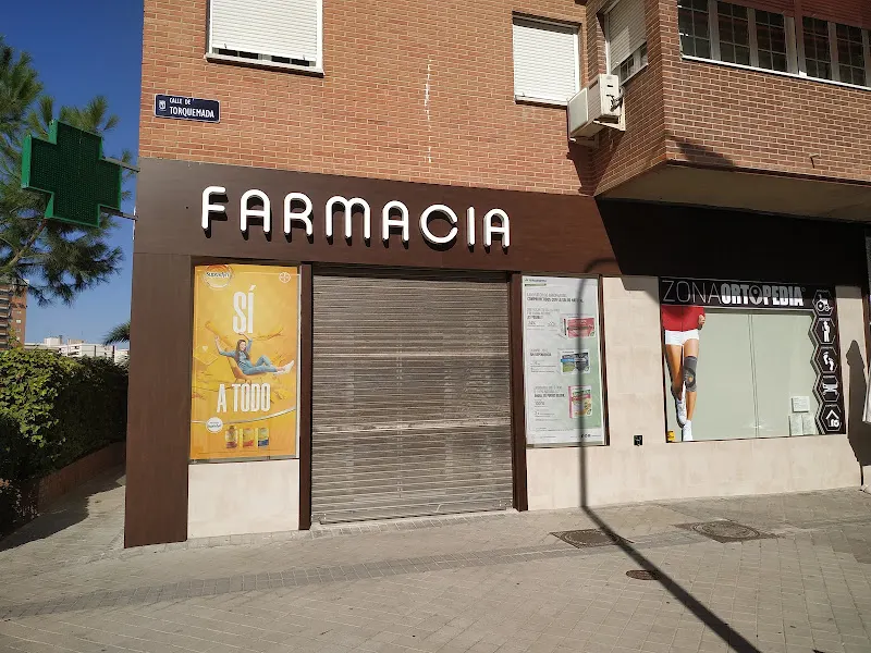 Farmacia Cristina Redondo Morrondo - Farmacia en Madrid - foto 2