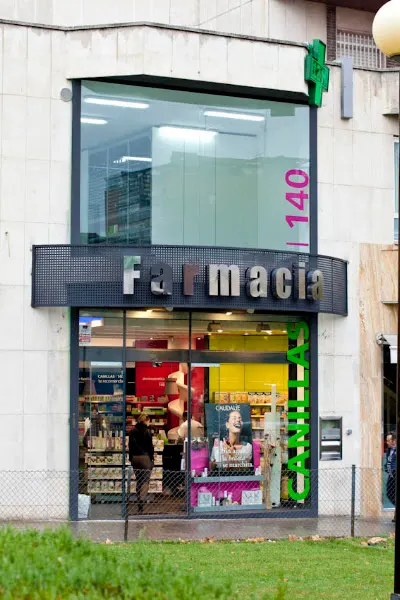Farmacia Canillas 140