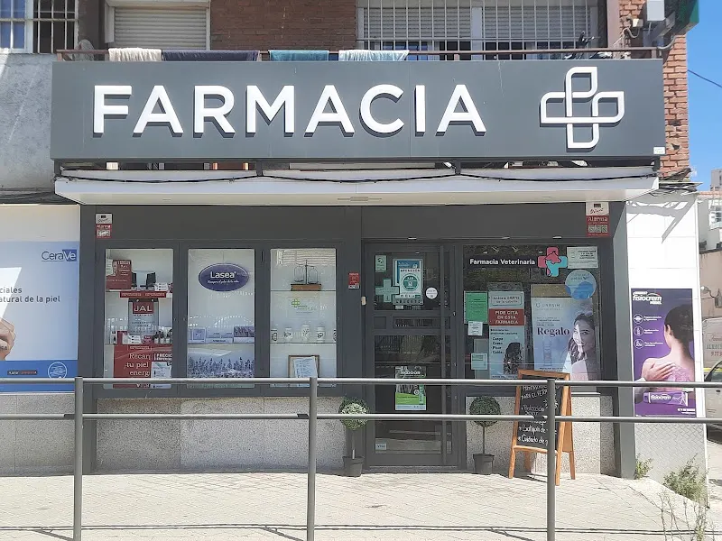 Farmacia Nápoles - Farmacia en Madrid - foto 2