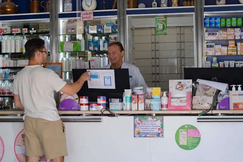 Farmacia La Botica de Canillas