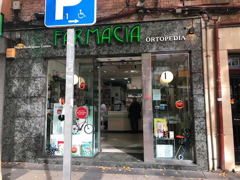Farmacia Petra