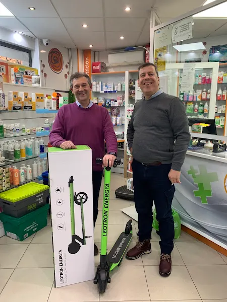 Farmacia " La Esquina de Carabanchel " desde 1958