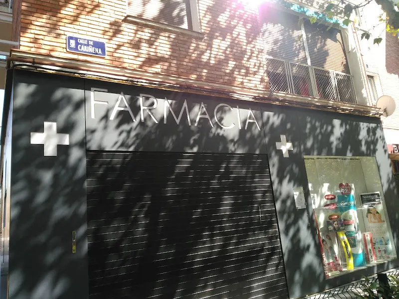 Farmacia Gloria Toledano - Farmacia en Madrid - foto 2
