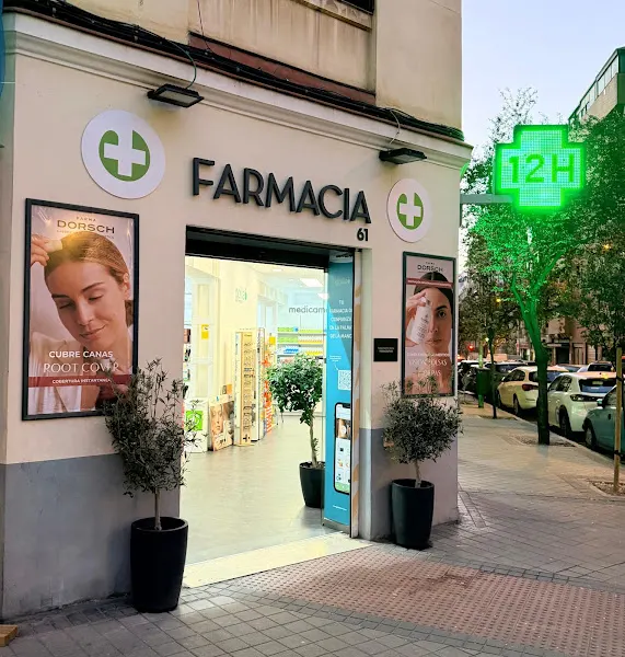 Farmacia La Botica de Galileo - Farmacia en Madrid - foto 2