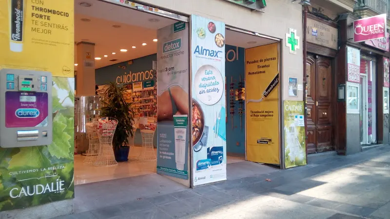 Farmacia ATOCHA 12H - Farmacia en Madrid - foto 3