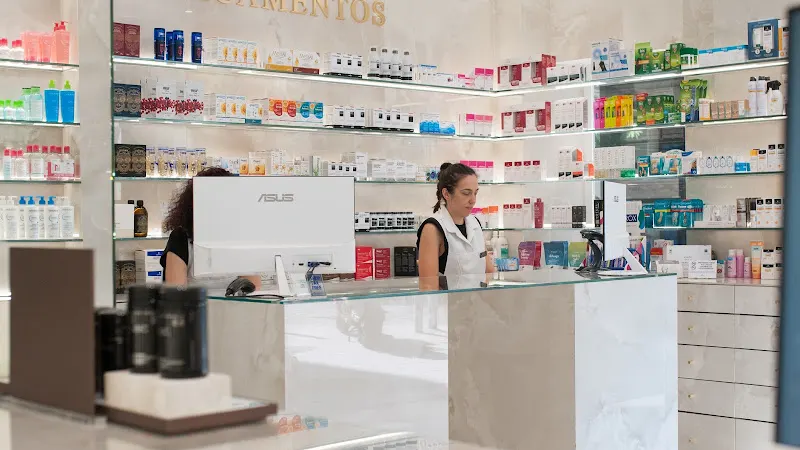 Farmacia Skinpharmacy Jorge Juan 34 - Farmacia en Madrid - foto 3