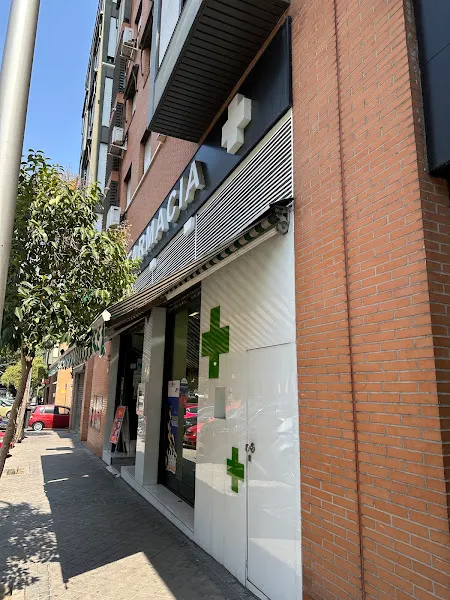 Farmacia Juan Sáez Palacios - Diamante 5 - Farmacia en Madrid - foto 2