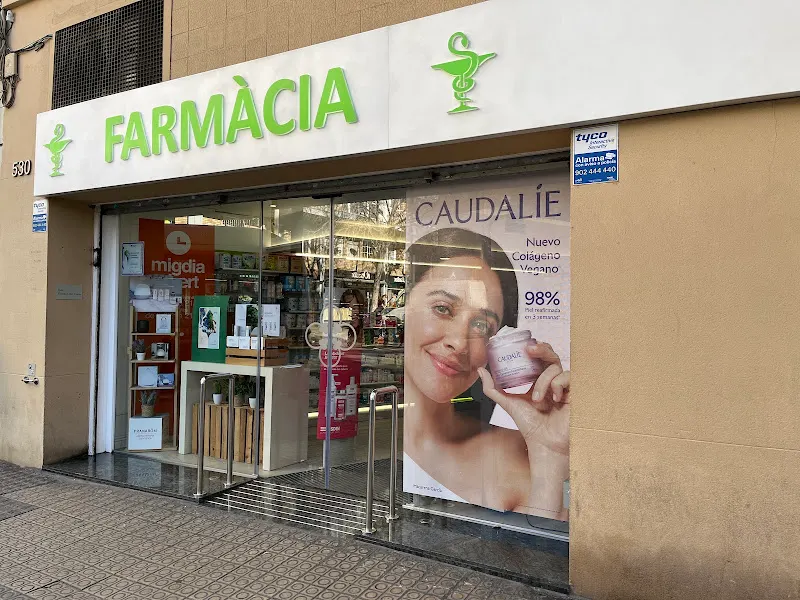 Farmacia Encants | Sagrada Familia - Farmacia en Barcelona - foto 2