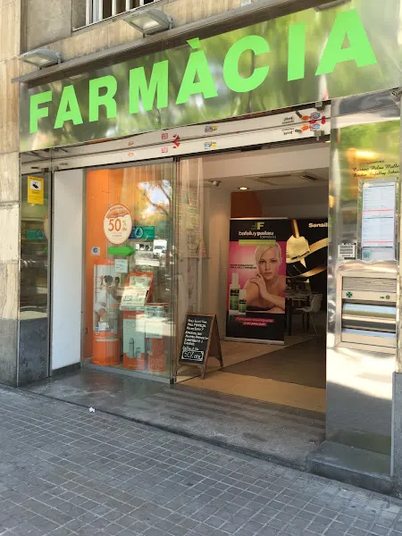 Farmacia Bafalluy Palau - Farmacia en Barcelona - foto 2