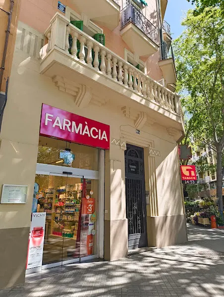 Farmacia Guillemi - Farmacia en Barcelona - foto 2