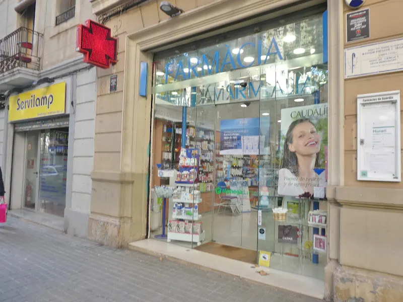 Farmàcia Sabatés Villegas - Farmacia en Barcelona - foto 2