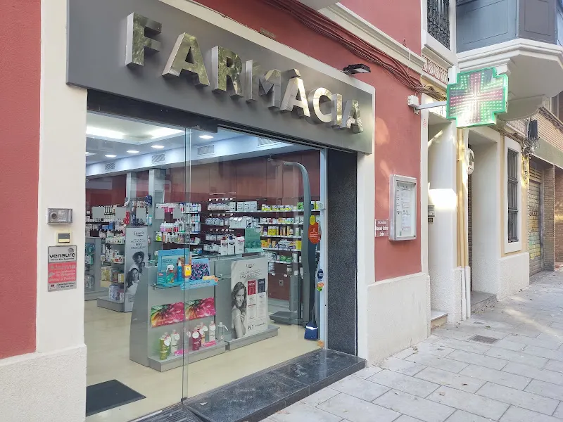 Farmàcia Raquel Cobos - Farmacia en Barcelona - foto 2