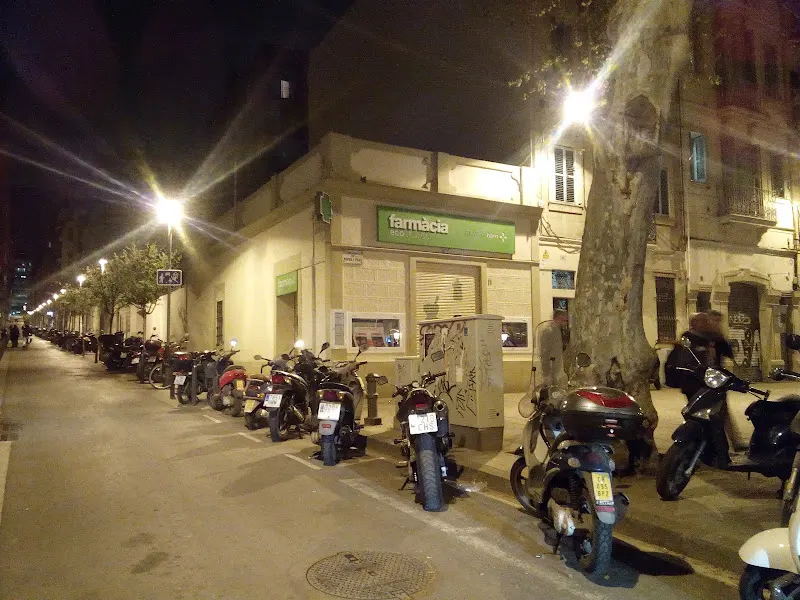 Farmàcia Mª Carme Barri