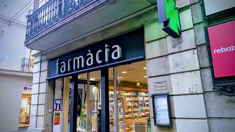Farmàcia Gran de Gràcia - Farmacia en Barcelona - foto 2