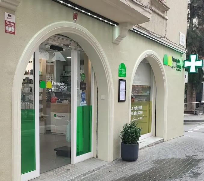 Farmacia de la Ronda - Ana Jiménez - Farmacia en Barcelona - foto 2