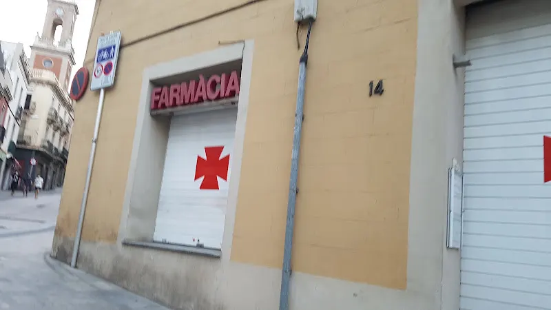 Farmàcia EIVISSA 14 - Farmacia en Barcelona - foto 2