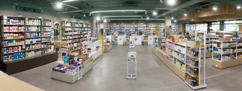 Farmàcia Guineueta - Ortopèdia i Òptica - Farmacia en Barcelona - foto 3