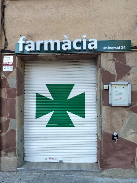 Farmacia Campos Quesada - Farmacia en Barcelona - foto 2