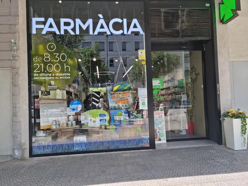 Farmàcia Torras i Bages