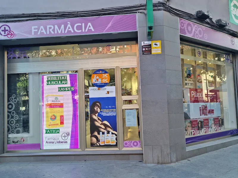 Farmàcia Llic. Anna Lloberas - Farmacia en Barcelona - foto 2