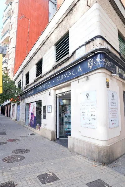 Farmacia Carolina León 365-12.30 h