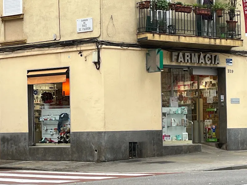 Farmàcia Blanch Boris - Farmacia en Barcelona - foto 2