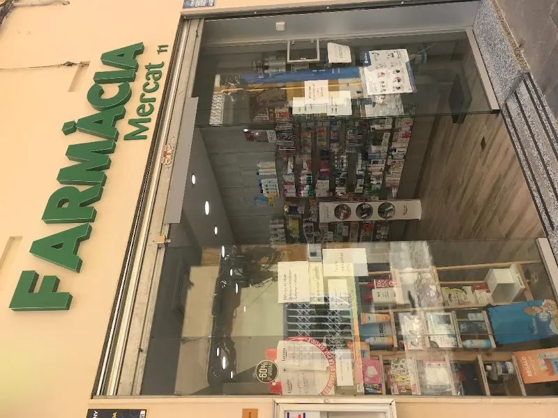 Farmacia Mercat de Teran - Farmacia en Barcelona - foto 2