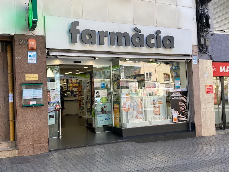 Farmàcia Laia Borràs Sampere - Farmacia en Barcelona - foto 2