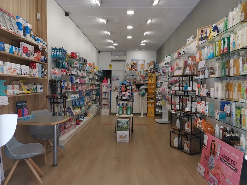 Farmacia Pascual Arnau, Luis