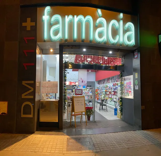 Farmacia F.Cachà DM111 - Farmacia en Barcelona - foto 2