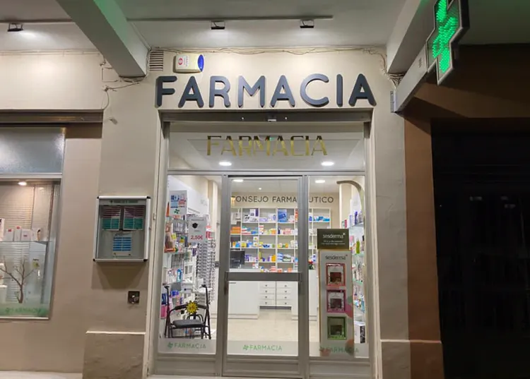 Farmacia Carmen Sebastiá Cortés - Farmacia en Valencia - foto 2
