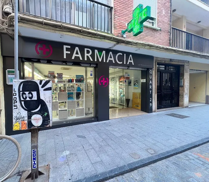 Farmacia Quart 29 - Gda. Paloma Andrés López - Farmacia en Valencia - foto 2