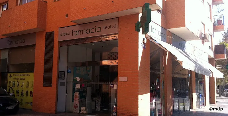 Farmacia Optica DiSalud - Farmacia en Valencia - foto 2