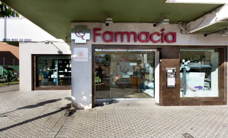 Reyes Gallego C B - Farmacia en Sevilla - foto 2