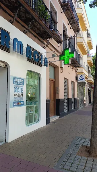 Farmacia Carlos Naranjo de la Infiesta - Farmacia en Sevilla - foto 2