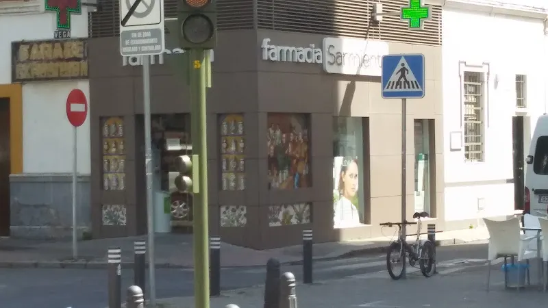 Farmacia Sarmiento