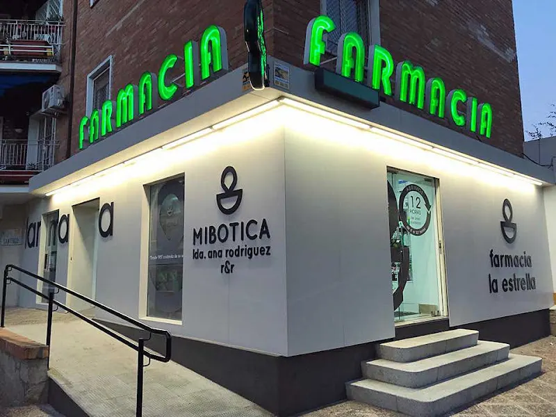 Farmacia La Estrella - Farmacia en Sevilla - foto 2