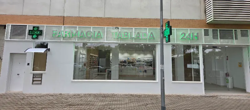 Farmacia Tablada 24 h .Abierta 365 dias 24 horas