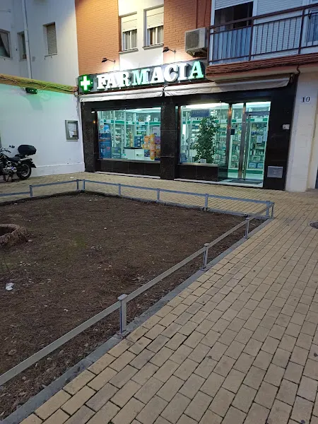Farmacia María Soledad Bernáldez Torres - Farmacia en Sevilla - foto 2