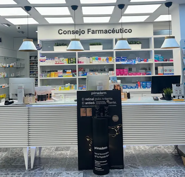 Farmacia Cristina Valverde García - Farmacia en Sevilla - foto 2