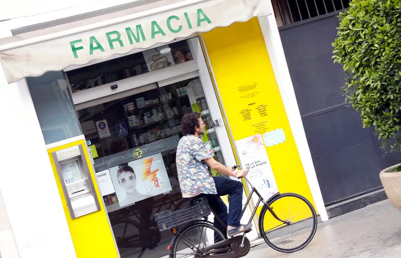 Farmacia Mª Victoria Cano Gallego - Farmacia en Sevilla - foto 2