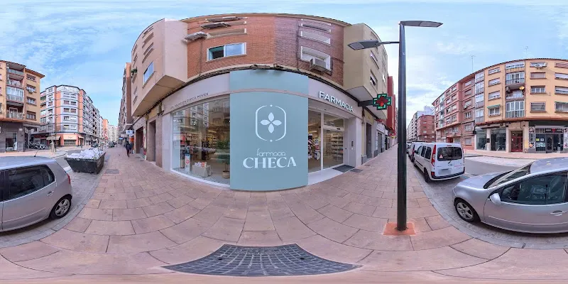 Farmacia Checa - Farmacia en Zaragoza - foto 2