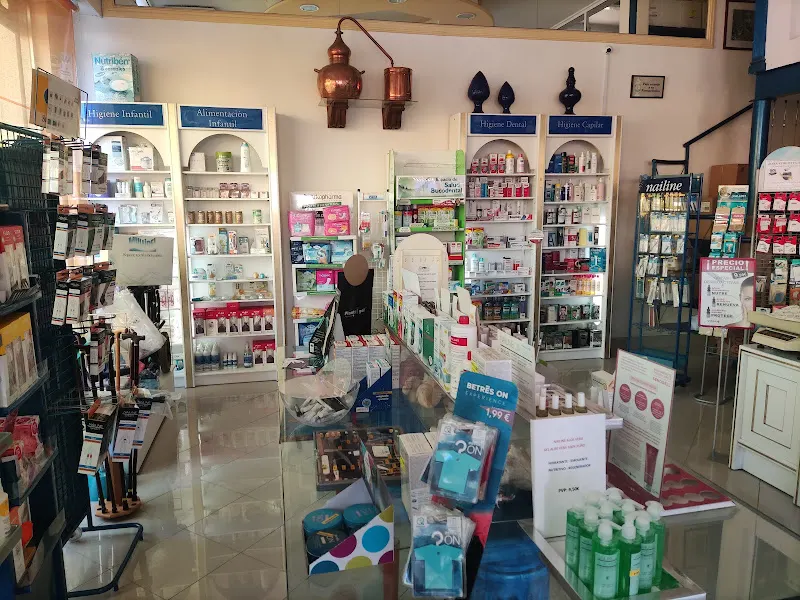 Juan de Dios Megías Calero - Farmacia en Málaga - foto 2