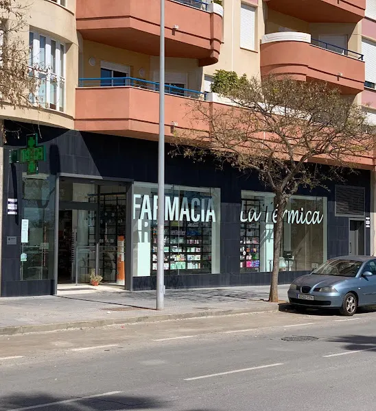 Farmacia La Térmica - Farmacia en Málaga - foto 2
